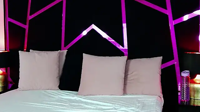 Alionna's cam snapshot