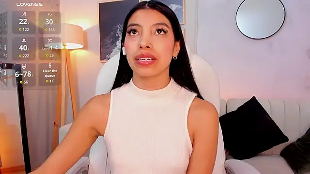 Tiffany_Low's cam snapshot