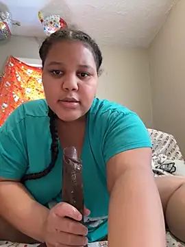 chocolate_bella's cam snapshot