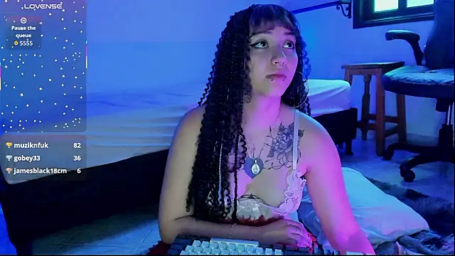 Kora_Red69's cam snapshot