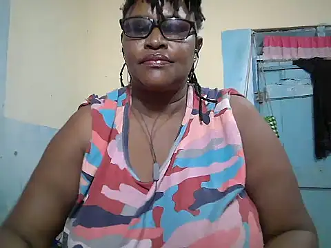 sexy_bigboobss's cam snapshot