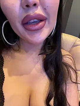 ANGELIKA7741 live sex cam