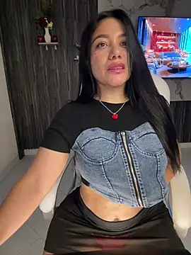 Abril10_'s cam snapshot