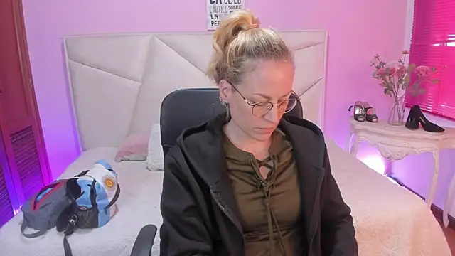 SammySanders's cam snapshot