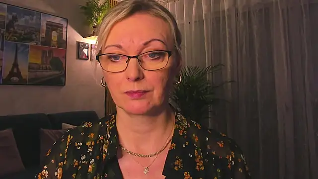 vanessa_chat's cam snapshot