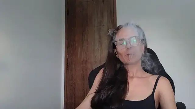 Miss_Margot's cam snapshot