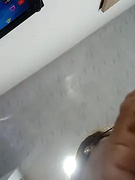 BustyMilf_ live sex cam