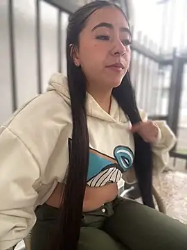 AuroraJohns_Pink's cam snapshot