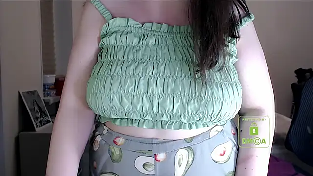 cute_and_hot's cam snapshot