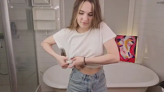 LeenaPuita's cam snapshot