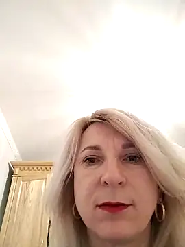 AhlyssaLove1155's cam snapshot