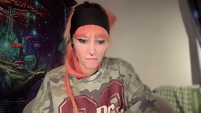 FRRANNKIE live sex cam