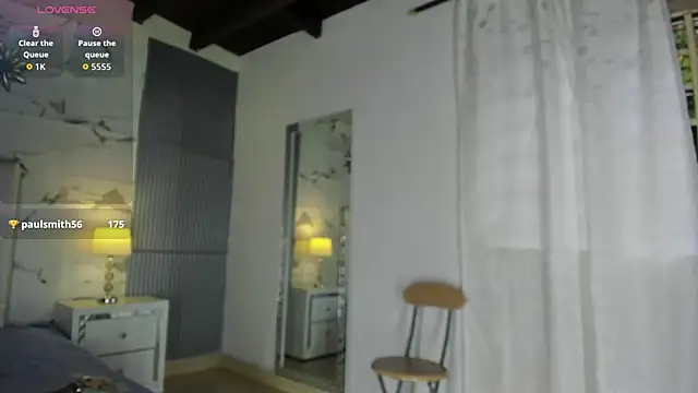 LilihtMature's cam snapshot