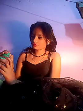 SANDHYAHOTKUMARI's cam snapshot