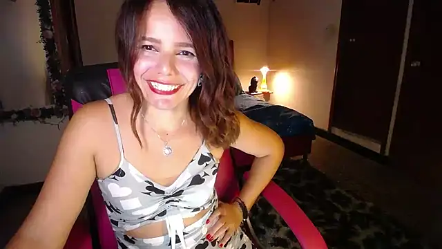 danielle_rose_1's cam snapshot