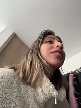 Ameellie's cam snapshot