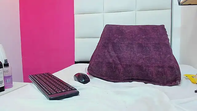 Melanny_hot69's cam snapshot