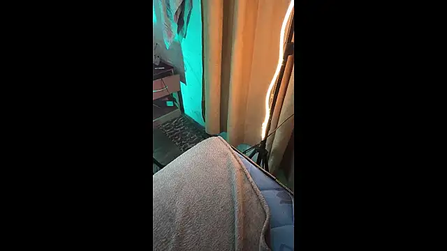 Misterjhons2 live sex cam