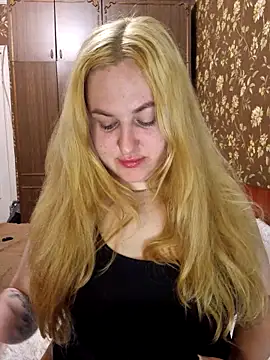 LianaJu's cam snapshot