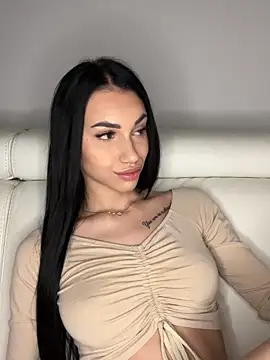 ilariea_girl's cam snapshot