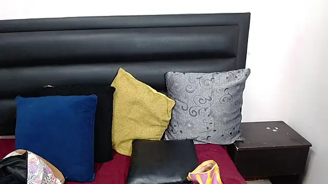 sensual_nataliee's cam snapshot