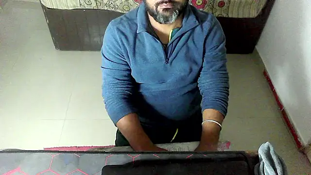 rentarob's cam snapshot