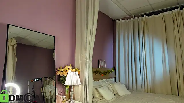 Dearly_Emily's cam snapshot