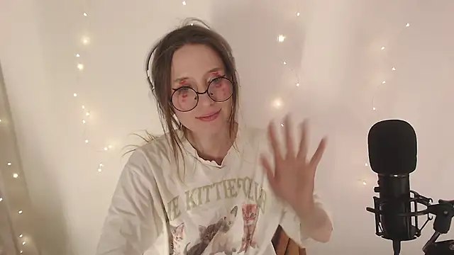 _Hanna_Moon_'s cam snapshot