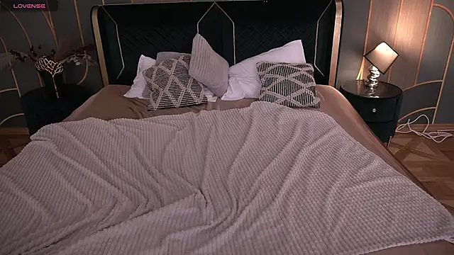 IceDanielles's cam snapshot