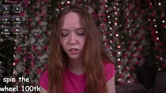 Petite_Polly's cam snapshot