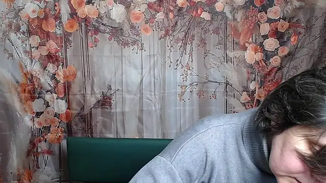 LunaDobra's cam snapshot