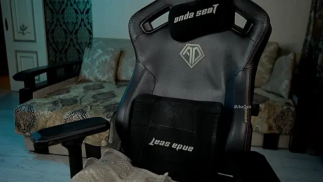 mike0xx live sex cam