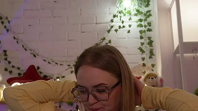 MonicaAsis's cam snapshot