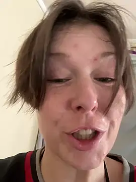 CUMFOREVERY1nTitTiES2's cam snapshot