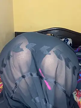 CUTI-NAINA's cam snapshot