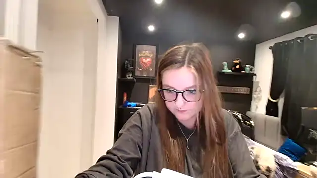 short_sweetpea's cam snapshot