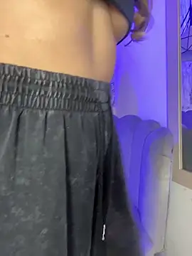 AbyThompson's cam snapshot