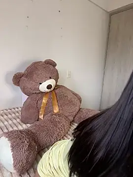 ZaraLuuv's cam snapshot