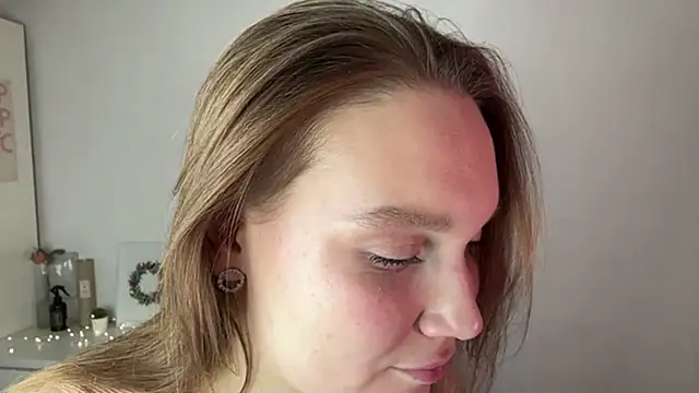 Kalli_ly's cam snapshot