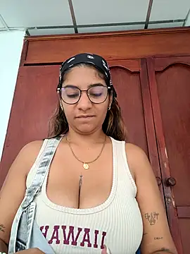 Sofythom1's cam snapshot