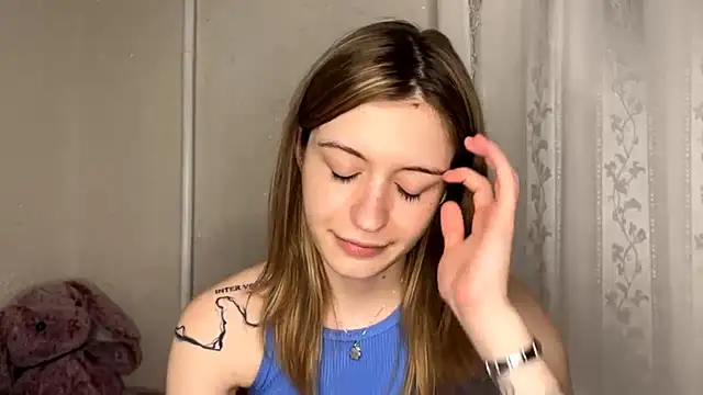 Shining_Robi's cam snapshot