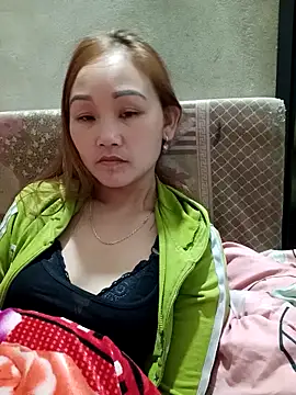 yula-bi's cam snapshot