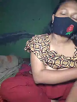 Romantic-Couple999's cam snapshot