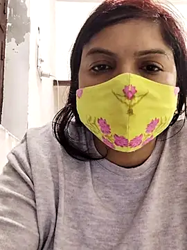 illay_love's cam snapshot