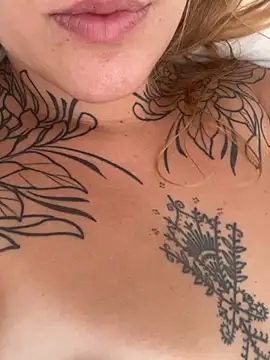 Camitattoo live sex cam