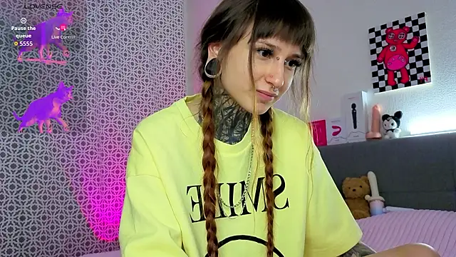 LilithPoison's cam snapshot