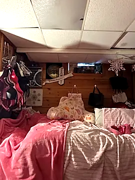 BeautifulFire23's cam snapshot