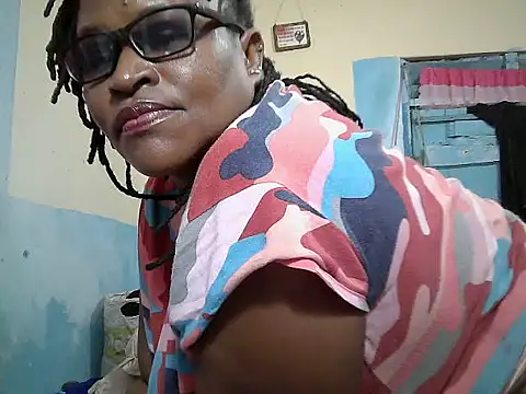 sexy_bigboobss's cam snapshot