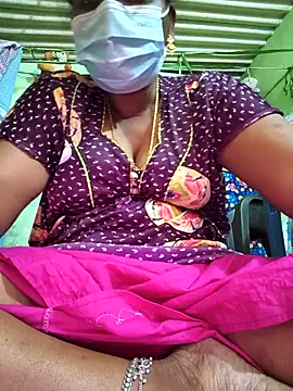 Tamilselviroja-'s cam snapshot