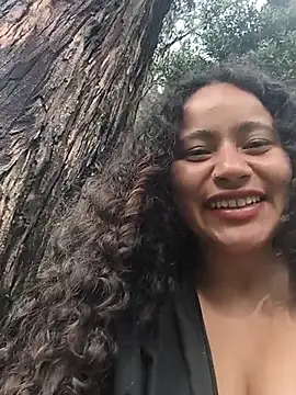 Yaya_watson's cam snapshot